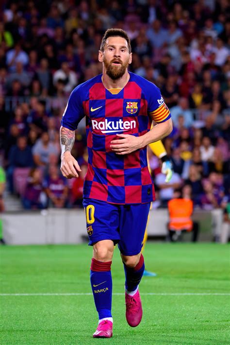 lionel messi height and weight stats